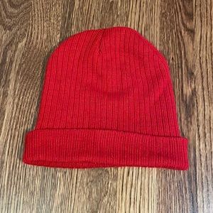 Red ribbed beanie